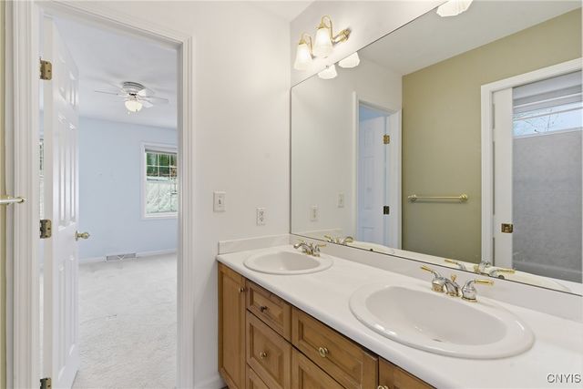 6915 Kassonta Drive, Dewitt, NY 13078