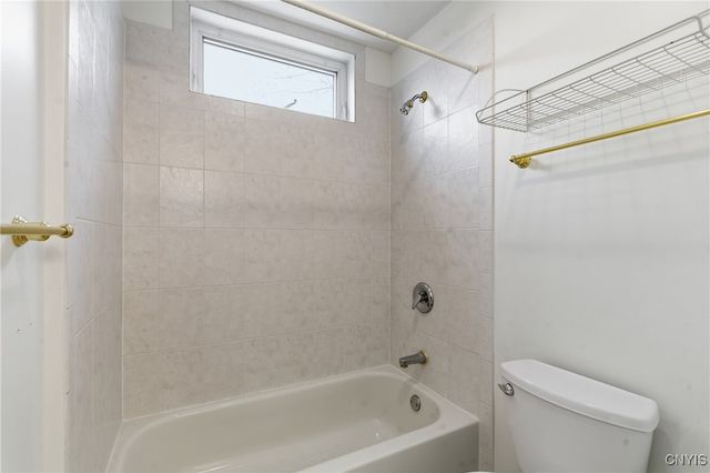 6915 Kassonta Drive, Dewitt, NY 13078