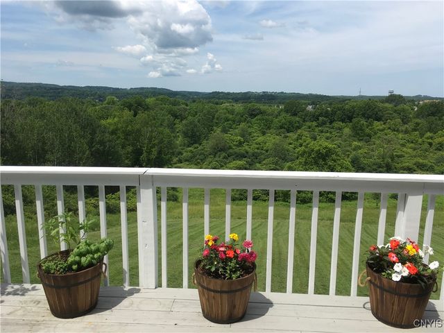 6915 Kassonta Drive, Dewitt, NY 13078