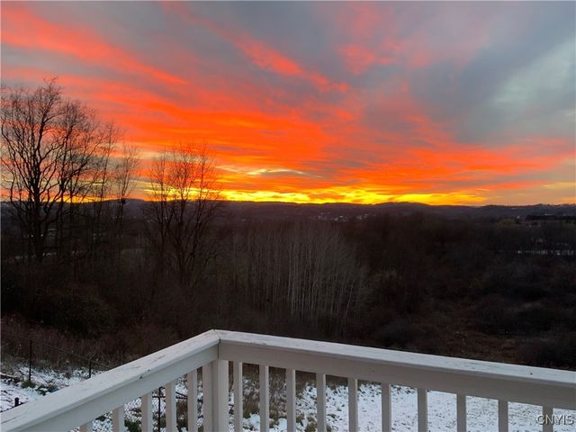 6915 Kassonta Drive, Dewitt, NY 13078