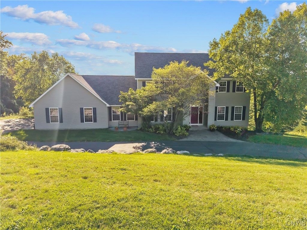 6915 Kassonta Drive, Dewitt, NY 13078