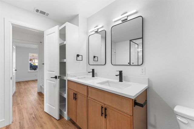 1725 Alta Vista Street, Mesquite, TX 75149