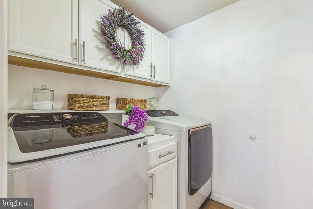 608 HALLECK ST, Fredericksburg, VA 22407