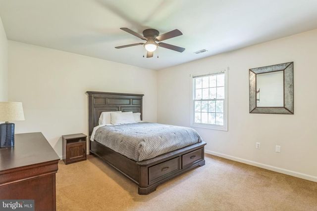 608 HALLECK ST, Fredericksburg, VA 22407