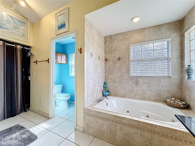 1820 LOST LAKE COURT, St Cloud, FL 34771