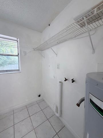 5899 Mango Road, West Palm Beach, FL 33413