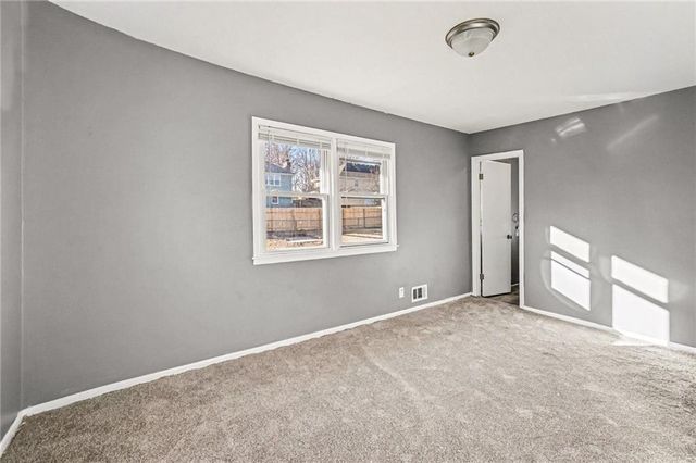 13303 E 50th Terrace, Kansas City, MO 64133