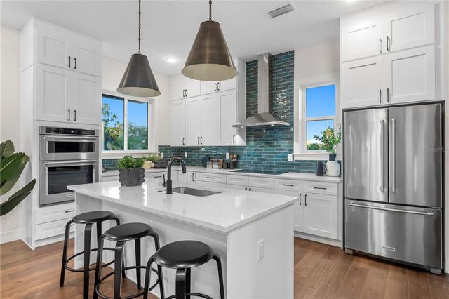 40 64TH STREET S 1, St Petersburg, FL 33707