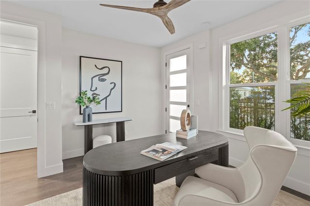 40 64TH STREET S 1, St Petersburg, FL 33707