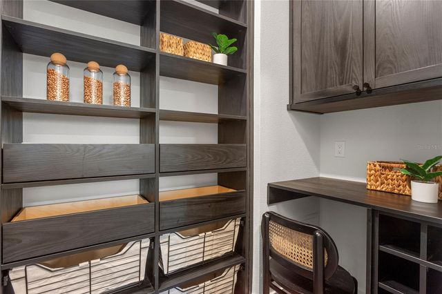 40 64TH STREET S 1, St Petersburg, FL 33707