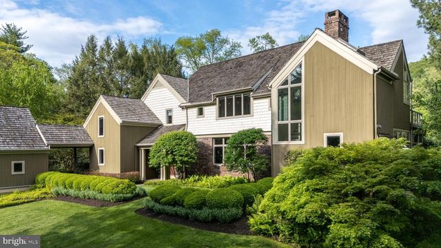 38 BRIDGE ONE LN, Point Pleasant, PA 18950