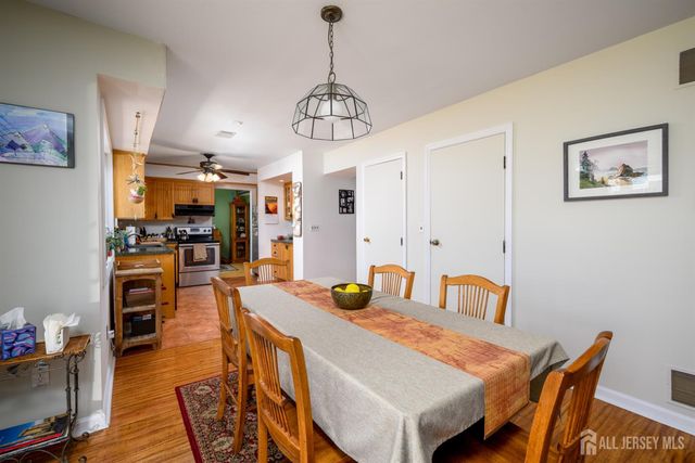 40 Pomona Boulevard, Old Bridge, NJ 07735