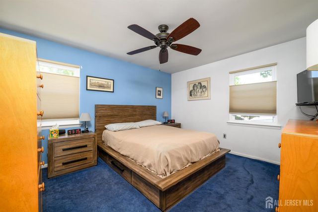 40 Pomona Boulevard, Old Bridge, NJ 07735