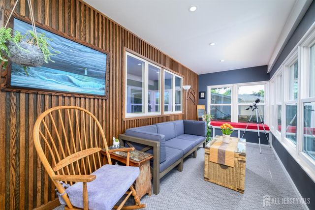 40 Pomona Boulevard, Old Bridge, NJ 07735
