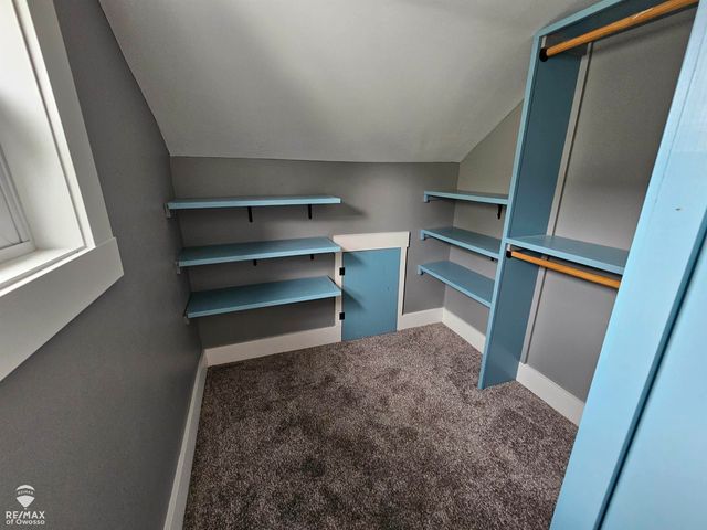 624 E Comstock Street, Owosso, MI 48867