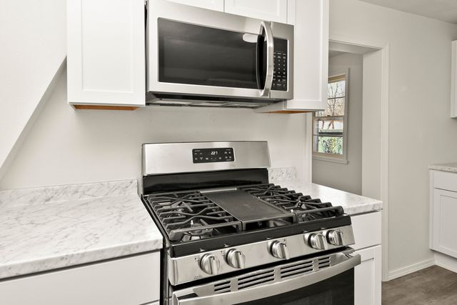 620 S Weaver Court, Springfield, MO 65806