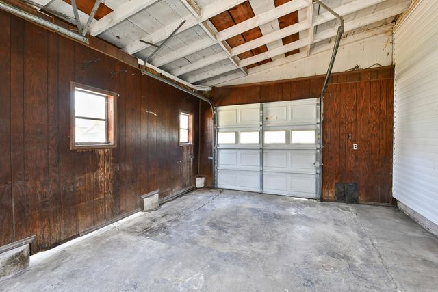 620 S Weaver Court, Springfield, MO 65806