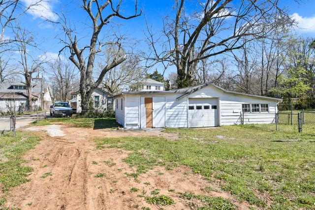 620 S Weaver Court, Springfield, MO 65806