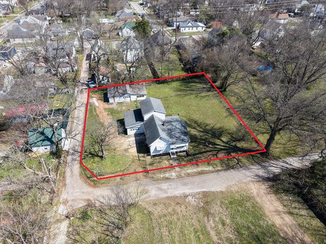 620 S Weaver Court, Springfield, MO 65806