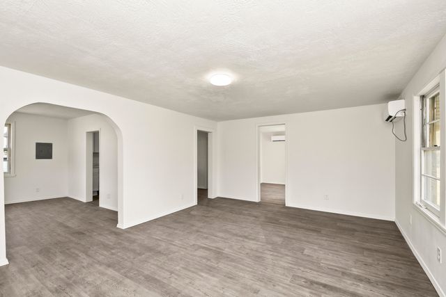 620 S Weaver Court, Springfield, MO 65806