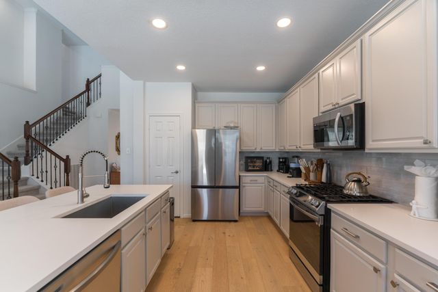 135 S Rocky Point Circle, Spring, TX 77389