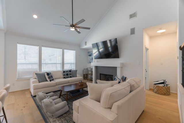135 S Rocky Point Circle, Spring, TX 77389
