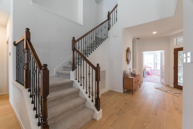 135 S Rocky Point Circle, Spring, TX 77389