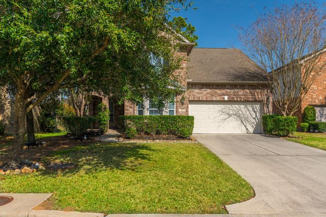 135 S Rocky Point Circle, Spring, TX 77389