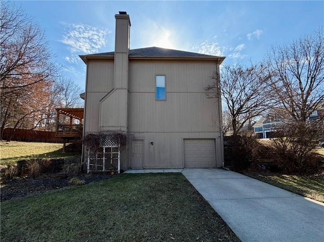 5719 N Dawn Court, Kansas City, MO 64151