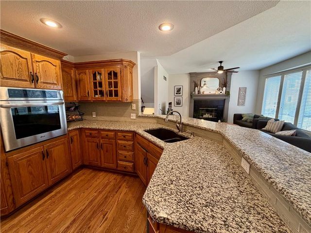 5719 N Dawn Court, Kansas City, MO 64151