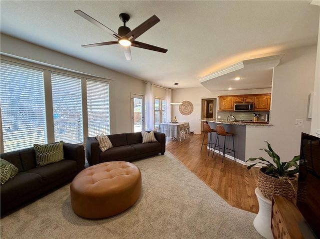 5719 N Dawn Court, Kansas City, MO 64151