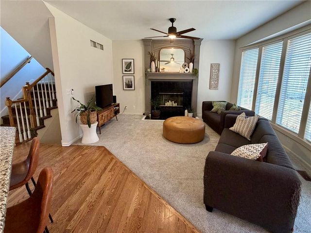 5719 N Dawn Court, Kansas City, MO 64151