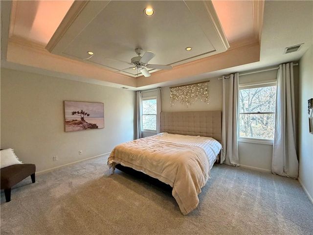 5719 N Dawn Court, Kansas City, MO 64151