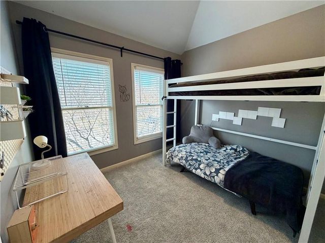 5719 N Dawn Court, Kansas City, MO 64151