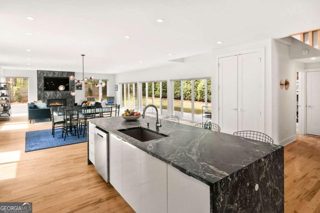 2264 Oakawana Drive, Atlanta, GA 30345