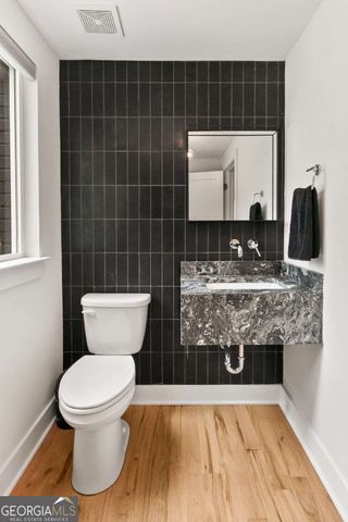 2264 Oakawana Drive, Atlanta, GA 30345