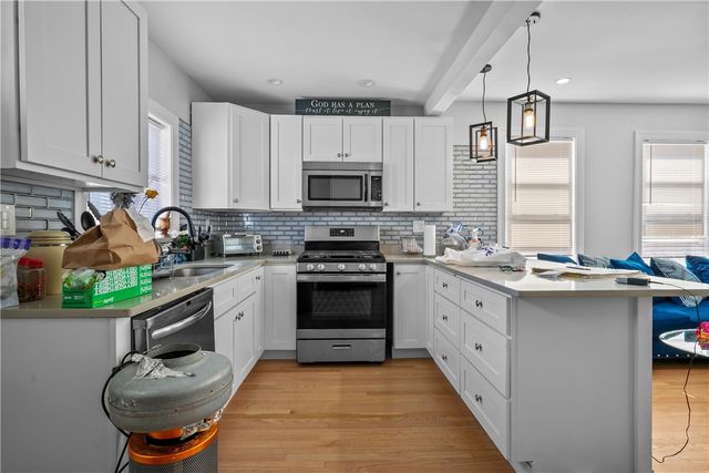 78 Penn Street, Providence, RI 02909