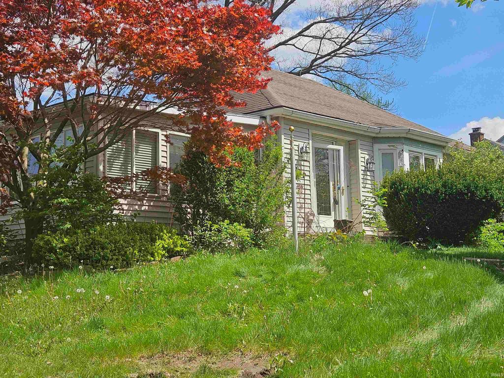 3232 Eastbrook Drive, Fort Wayne, IN 46805