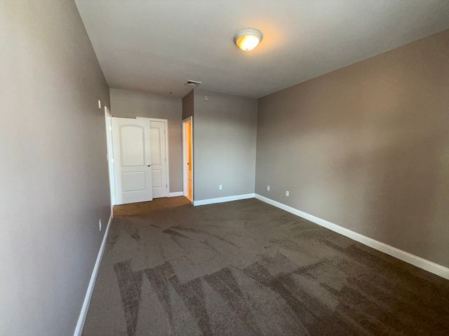 40 Heather St 204, Beverly, MA 01915