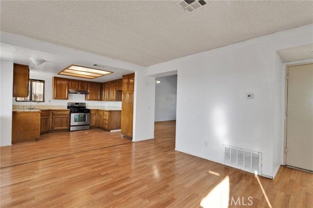 12228 Cobblestone, Victorville, CA 92392