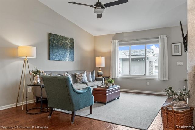 62401 Raleigh Court 1, South Lyon, MI 48178