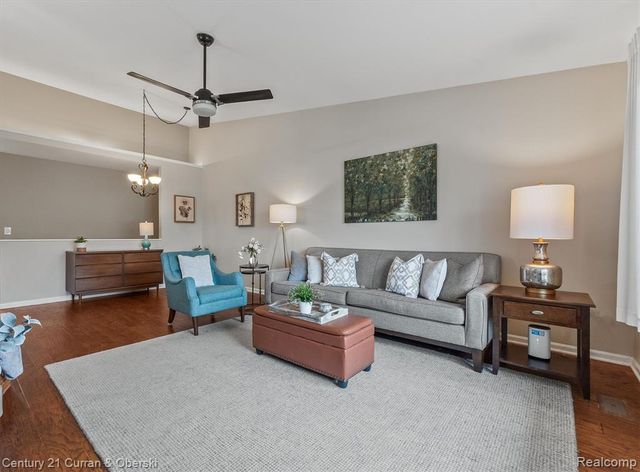 62401 Raleigh Court 1, South Lyon, MI 48178