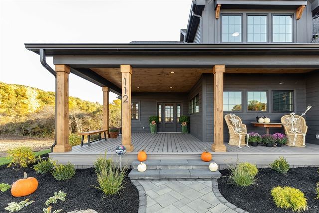 7101 Kittiwake Run, Manlius, NY 13104