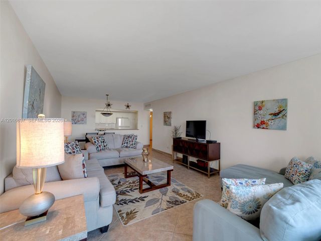 19380 Collins Ave 1020, Sunny Isles Beach, FL 33160
