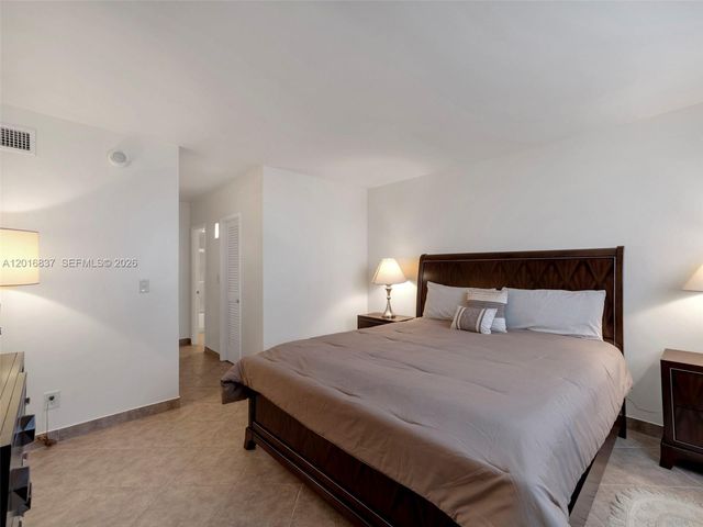 19380 Collins Ave 1020, Sunny Isles Beach, FL 33160