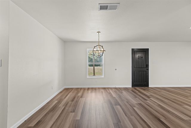 610 Mcvoid Road, Springtown, TX 76082
