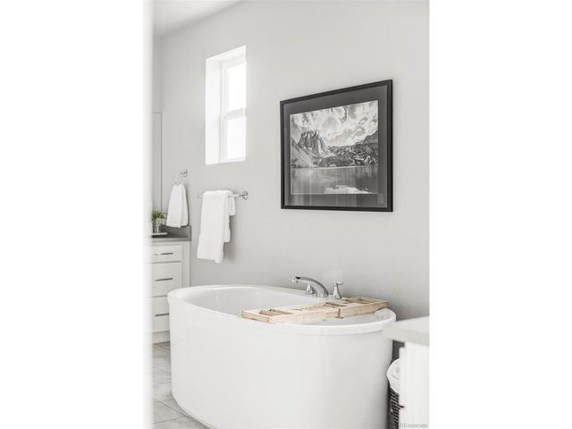 6843 S Vandriver Ct, Aurora, CO 80016