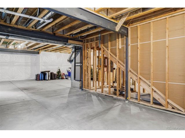 6843 S Vandriver Ct, Aurora, CO 80016