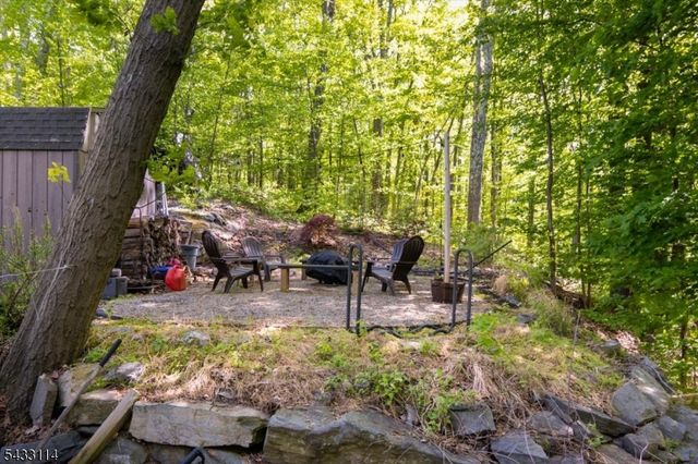 7 Glen Dr, Vernon Twp., NJ 07461