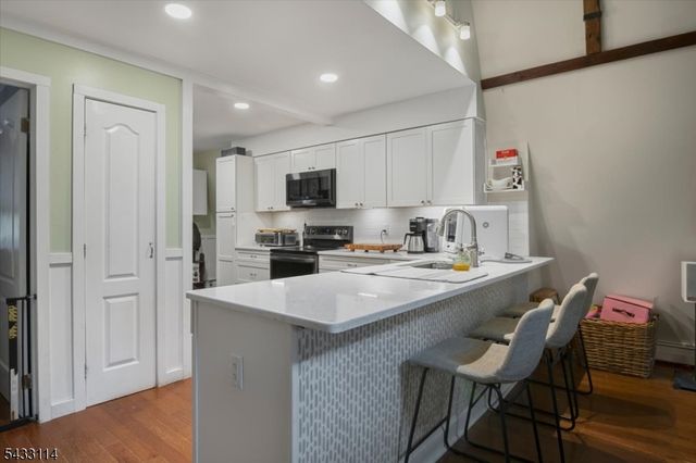 7 Glen Dr, Vernon Twp., NJ 07461